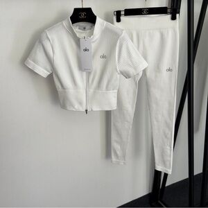 ALO Yoga White Ribbed Cotton Set